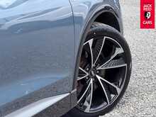 Audi Q4 e-tron S line 40 S line SUV 5dr Electric Auto 82kWh (204 ps) 
