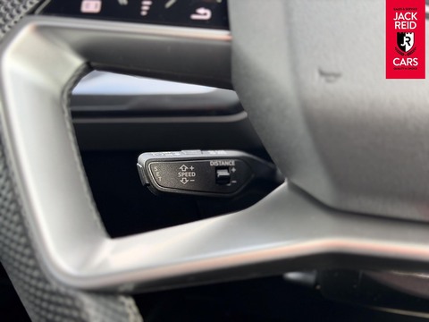 40 S line SUV 5dr Electric Auto 82kWh (204 ps)