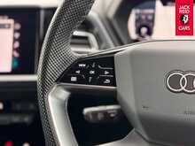 Audi Q4 e-tron S line 40 S line SUV 5dr Electric Auto 82kWh (204 ps) 