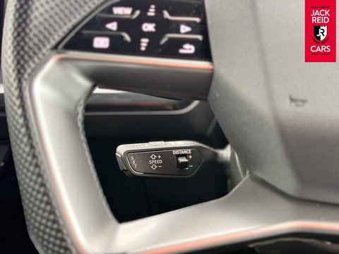 40 S line SUV 5dr Electric Auto 82kWh (204 ps)