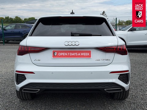 1.4 TFSIe 40 S line Sportback 5dr Petrol Plug-in Hybrid S Tronic Euro 6 (s/s) 13kWh (204 ps)
