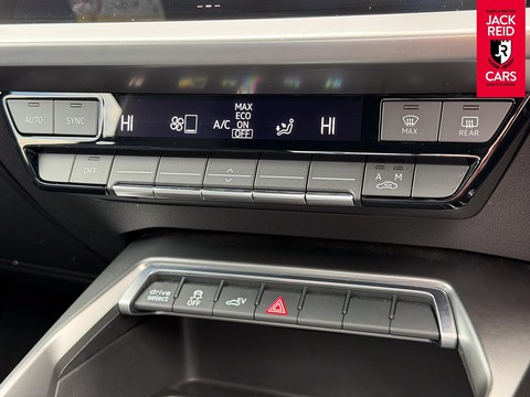 1.4 TFSIe 40 S line Sportback 5dr Petrol Plug-in Hybrid S Tronic Euro 6 (s/s) 13kWh (204 ps)