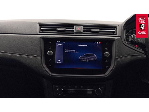 1.0 TSI XCELLENCE Hatchback 5dr Petrol Manual Euro 6 (s/s) (110 ps)