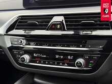 BMW 5 Series 520d MHT M Sport 2.0 520d MHT M Sport Saloon 4dr Diesel Hybrid Steptronic Euro 6 (s/s) (190 ps) 