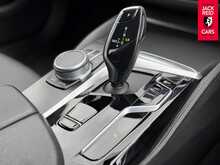BMW 5 Series 520d MHT M Sport 2.0 520d MHT M Sport Saloon 4dr Diesel Hybrid Steptronic Euro 6 (s/s) (190 ps) 