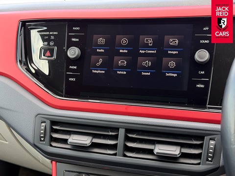 1.0 beats Hatchback 5dr Petrol Manual Euro 6 (s/s) (75 ps)