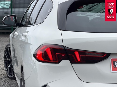 1.5 120i MHT Sport Hatchback 5dr Petrol Hybrid DCT Euro 6 (s/s) (170 ps)