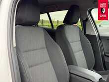 BMW 1 Series 120i MHT Sport 1.5 120i MHT Sport Hatchback 5dr Petrol Hybrid DCT Euro 6 (s/s) (170 ps) 