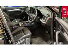 Audi Q5 TDI Sport 2.0 TDI 40 Sport SUV 5dr Diesel S Tronic quattro Euro 6 (s/s) (204 ps) 