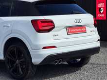 Audi Q2 TFSI CoD Black Edition 1.5 TFSI CoD 35 Black Edition SUV 5dr Petrol Manual Euro 6 (s/s) (150 ps) 