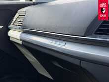 Audi Q5 TDI Sport 2.0 TDI 40 Sport SUV 5dr Diesel S Tronic quattro Euro 6 (s/s) (190 ps) 