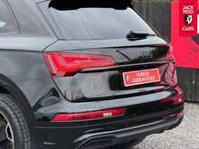 Audi Q5 TDI Edition 1 2.0 TDI 40 Edition 1 SUV 5dr Diesel S Tronic quattro Euro 6 (s/s) (204 ps) 