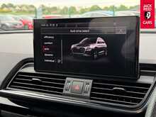 Audi Q5 TDI Edition 1 2.0 TDI 40 Edition 1 SUV 5dr Diesel S Tronic quattro Euro 6 (s/s) (204 ps) 