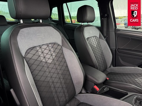 2.0 TDI R-Line SUV 5dr Diesel DSG Euro 6 (s/s) (150 ps)