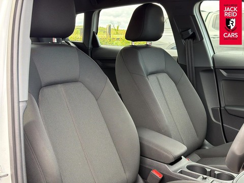 2.0 TDI 30 Technik Sportback 5dr Diesel Manual Euro 6 (s/s) (116 ps)