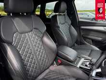 Audi SQ5 TDI V6 3.0 TDI V6 SUV 5dr Diesel Tiptronic quattro Euro 6 (s/s) (341 ps) 