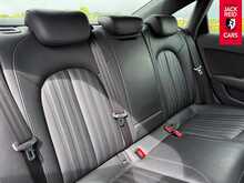Audi A6 Saloon TDI S line 2.0 TDI S line Saloon 4dr Diesel S Tronic quattro Euro 6 (s/s) (190 ps) 