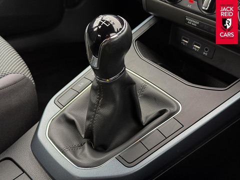 1.0 TSI GPF SE Technology SUV 5dr Petrol Manual Euro 6 (s/s) (95 ps)