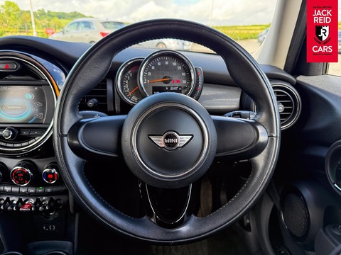 1.5 Cooper Hatchback 5dr Petrol Manual Euro 6 (s/s) (136 ps)