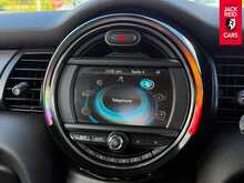 MINI Hatch Cooper 1.5 Cooper Hatchback 5dr Petrol Manual Euro 6 (s/s) (136 ps) 