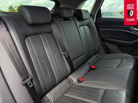 50 Sport SUV 5dr Electric Auto quattro 95kWh (11kW Charger) (340 ps)