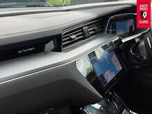 Audi Q8 e-tron Sport 50 Sport SUV 5dr Electric Auto quattro 95kWh (11kW Charger) (340 ps) 