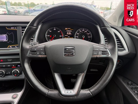 2.0 TDI XCELLENCE Technology Hatchback 5dr Diesel Manual Euro 6 (s/s) (150 ps)