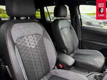 Volkswagen Tiguan TSI Black Edition 1.5 TSI Black Edition SUV 5dr Petrol DSG Euro 6 (s/s) (150 ps) 
