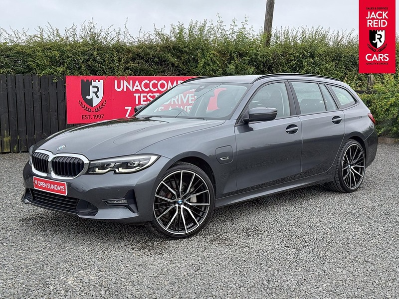 2022 BMW 3 SERIES BMW LIVE COCKPIT PRO REVERSING CAMERA 59,973 MLS AUTOMATIC PETROL PLUG IN... photo
