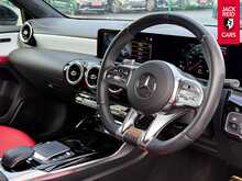 Mercedes-Benz A Class A35 AMG 2.0 A35 AMG (Executive) Hatchback 5dr Petrol SpdS DCT 4MATIC Euro 6 (s/s) (306 ps) 