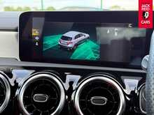 Mercedes-Benz A Class A35 AMG 2.0 A35 AMG (Executive) Hatchback 5dr Petrol SpdS DCT 4MATIC Euro 6 (s/s) (306 ps) 
