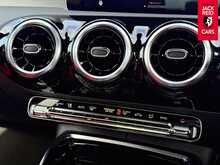 Mercedes-Benz A Class A35 AMG 2.0 A35 AMG (Executive) Hatchback 5dr Petrol SpdS DCT 4MATIC Euro 6 (s/s) (306 ps) 