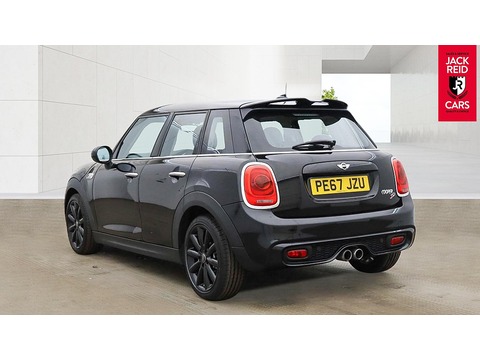 2.0 Cooper SD Hatchback 5dr Diesel Auto 6Spd Euro 6 (s/s) (170 ps)