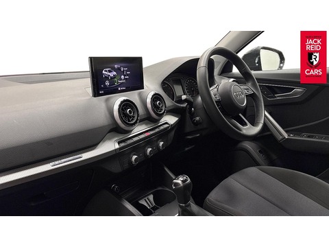 1.0 TFSI 30 Technik SUV 5dr Petrol Manual Euro 6 (s/s) (110 ps)