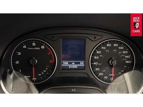 1.0 TFSI 30 Technik SUV 5dr Petrol Manual Euro 6 (s/s) (110 ps)