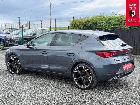 1.5 TSI EVO FR Hatchback 5dr Petrol Manual Euro 6 (s/s) (150 ps)