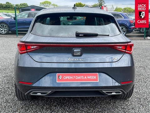 1.5 TSI EVO FR Hatchback 5dr Petrol Manual Euro 6 (s/s) (150 ps)