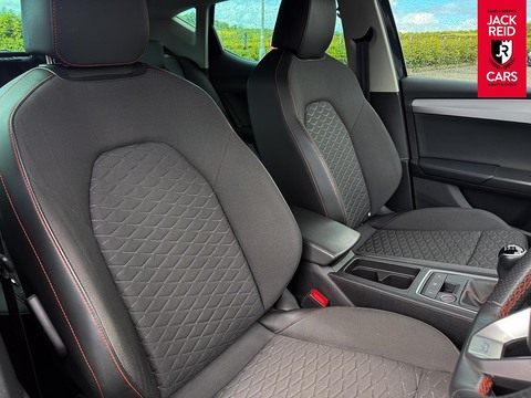 1.5 TSI EVO FR Hatchback 5dr Petrol Manual Euro 6 (s/s) (150 ps)