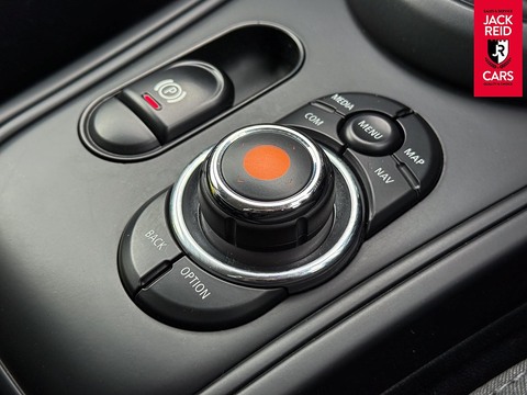 1.5 Cooper SUV 5dr Petrol Auto Euro 6 (s/s) (136 ps)