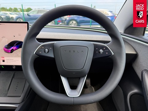 Saloon 4dr Electric Auto RWD (208 ps)