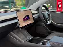 Tesla Model 3  Saloon 4dr Electric Auto RWD (208 ps) 