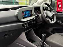 Volkswagen Caddy Maxi TDI C20 Commerce 2.0 TDI C20 Commerce Panel Van 6dr Diesel Manual LWB Euro 6 (s/s) (102 ps) 