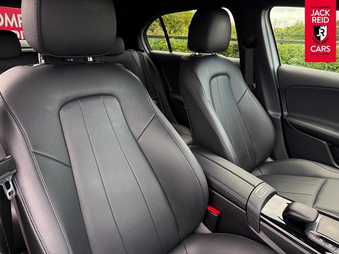 2.0 A180d Sport Edition (Executive) Hatchback 5dr Diesel 8G-DCT Euro 6 (s/s) (116 ps)