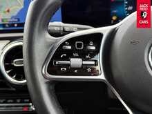 Mercedes-Benz A Class A180d Sport Edition 2.0 A180d Sport Edition (Executive) Hatchback 5dr Diesel 8G-DCT Euro 6 (s/s) (116 ps) 