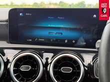 Mercedes-Benz A Class A180d Sport Edition 2.0 A180d Sport Edition (Executive) Hatchback 5dr Diesel 8G-DCT Euro 6 (s/s) (116 ps) 
