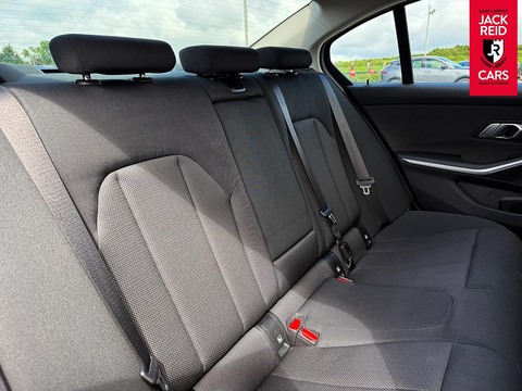 2.0 318d MHT SE Pro Saloon 4dr Diesel Hybrid Auto Euro 6 (s/s) (150 ps)
