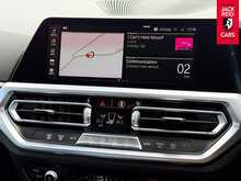 BMW 3 Series 318d MHT SE Pro 2.0 318d MHT SE Pro Saloon 4dr Diesel Hybrid Auto Euro 6 (s/s) (150 ps) 