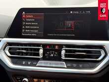 BMW 3 Series 318d MHT SE Pro 2.0 318d MHT SE Pro Saloon 4dr Diesel Hybrid Auto Euro 6 (s/s) (150 ps) 