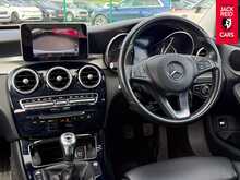 Mercedes-Benz C Class C220d Sport 2.1 C220d Sport Saloon 4dr Diesel Manual Euro 6 (s/s) (170 ps) 