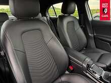 Mercedes-Benz A Class A180 SE 1.3 A180 SE Hatchback 5dr Petrol Manual Euro 6 (s/s) (136 ps) 